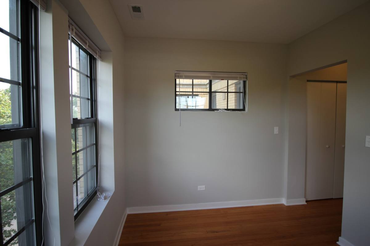 Apartment for rent at 3102-10 W Sunnyside Ave, Chicago, IL 60625