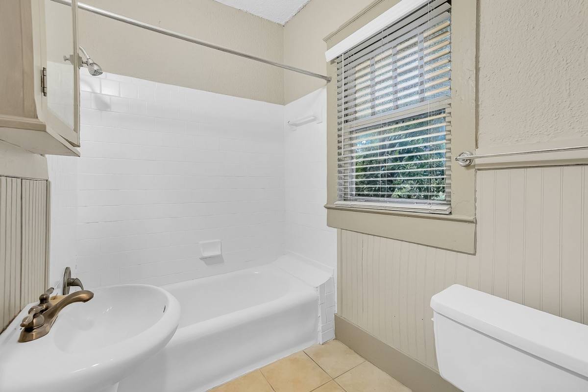 Apartment for rent at 2830 10th Court S, Birmingham, AL 35205