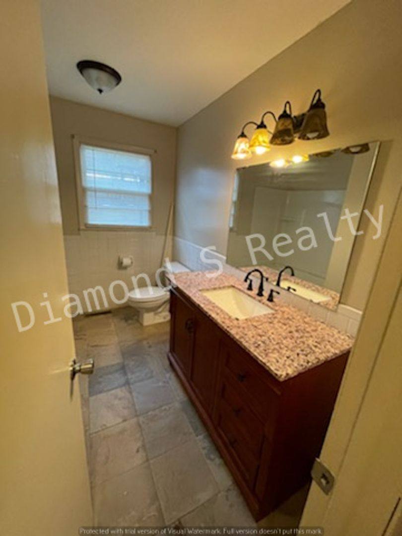 House for rent at 2264 E Nora St, Springfield, MO 65803