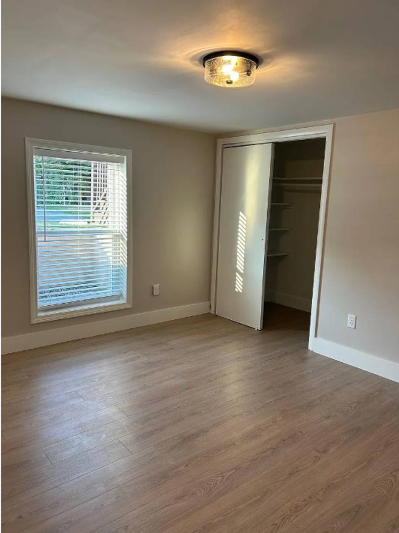 Apartment for rent at 2 Dupont Circle, Leominster, MA 01453