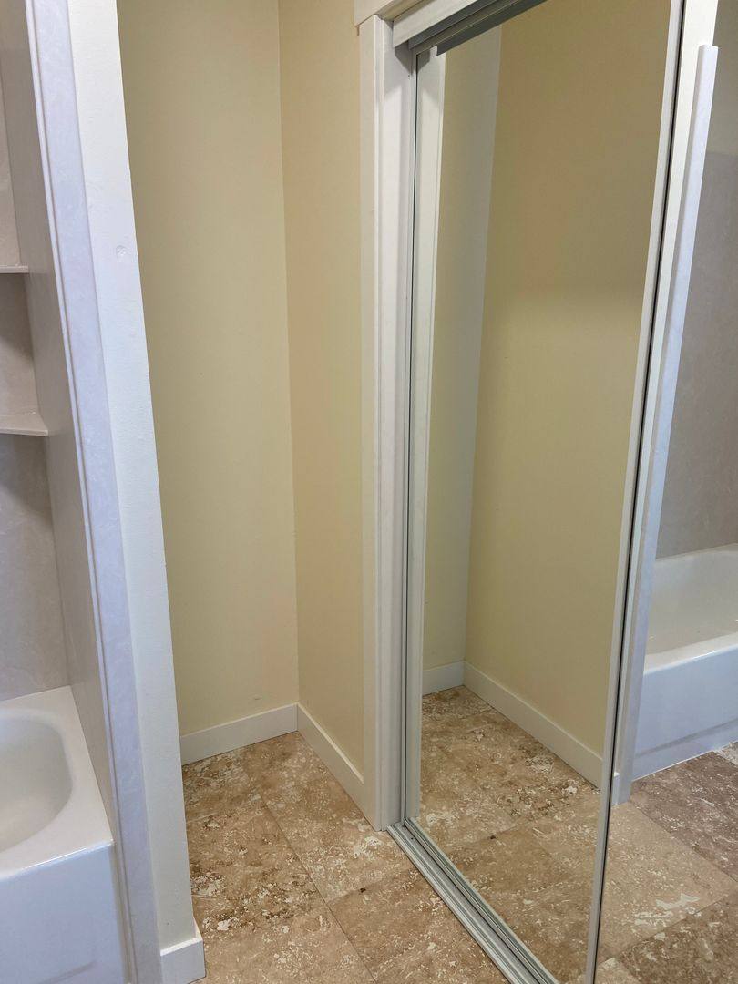 Apartment for rent at 1137 Washington St, Eugene, OR 97401