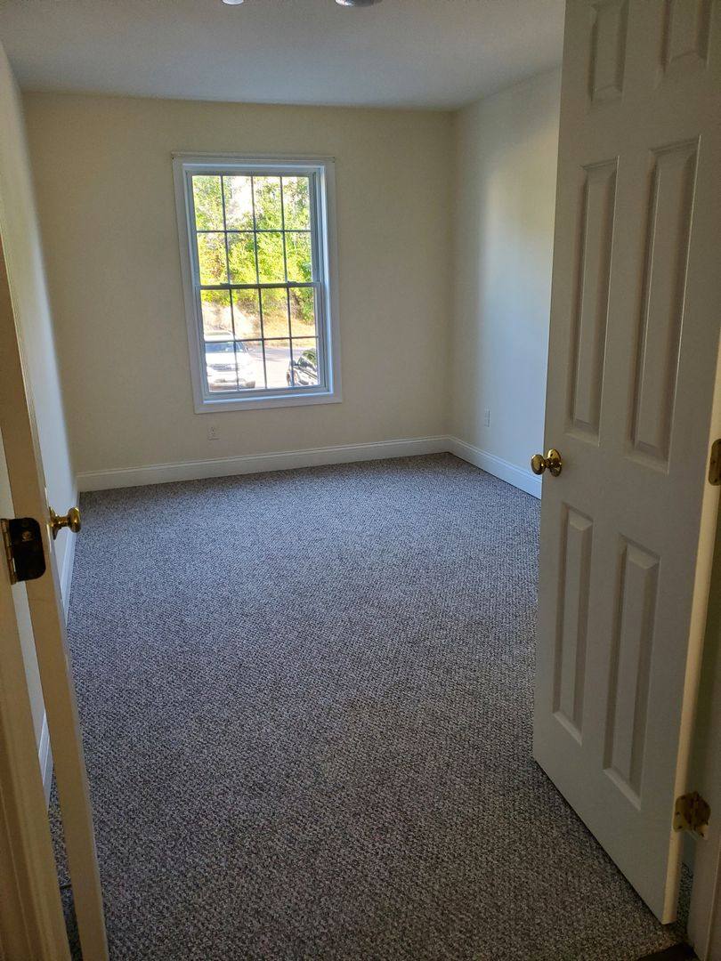 Apartment for rent at 1000 Mead Hill, Newmarket, NH 03857