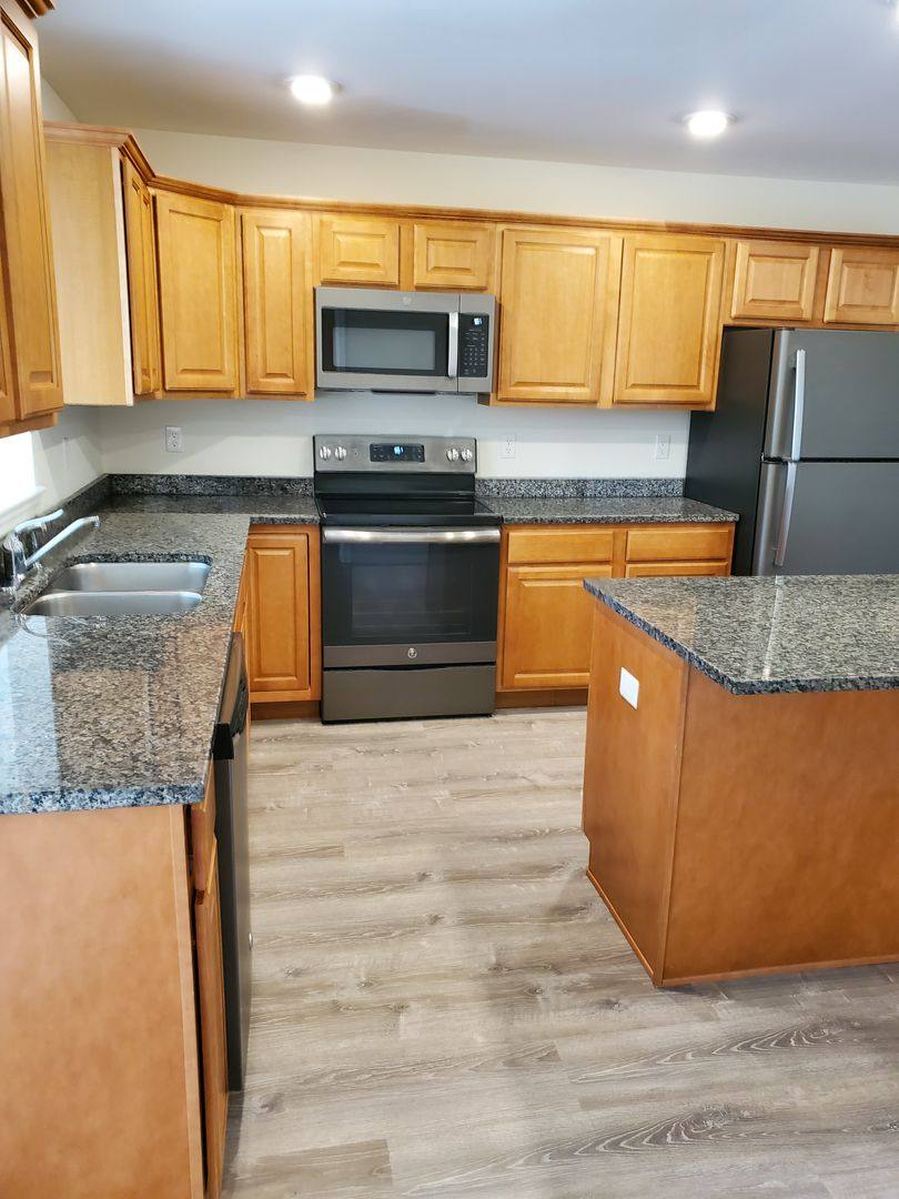 Apartment for rent at 1000 Mead Hill, Newmarket, NH 03857