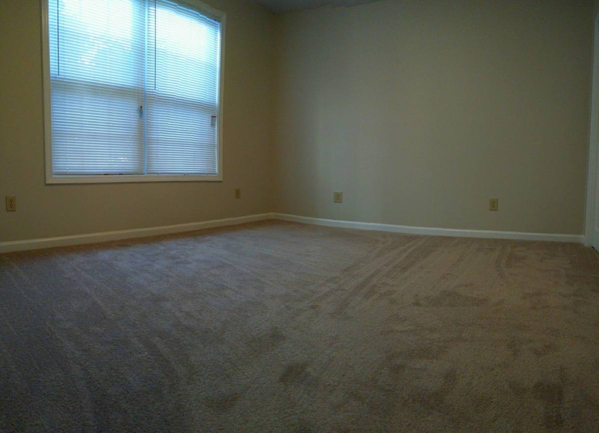 Apartment for rent at 45 Charleston Court, Hendersonville, NC 28792