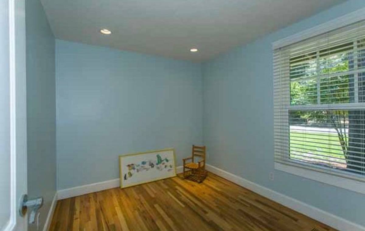 House for rent at 6053 Fernbrook St, Lake Oswego, OR 97035