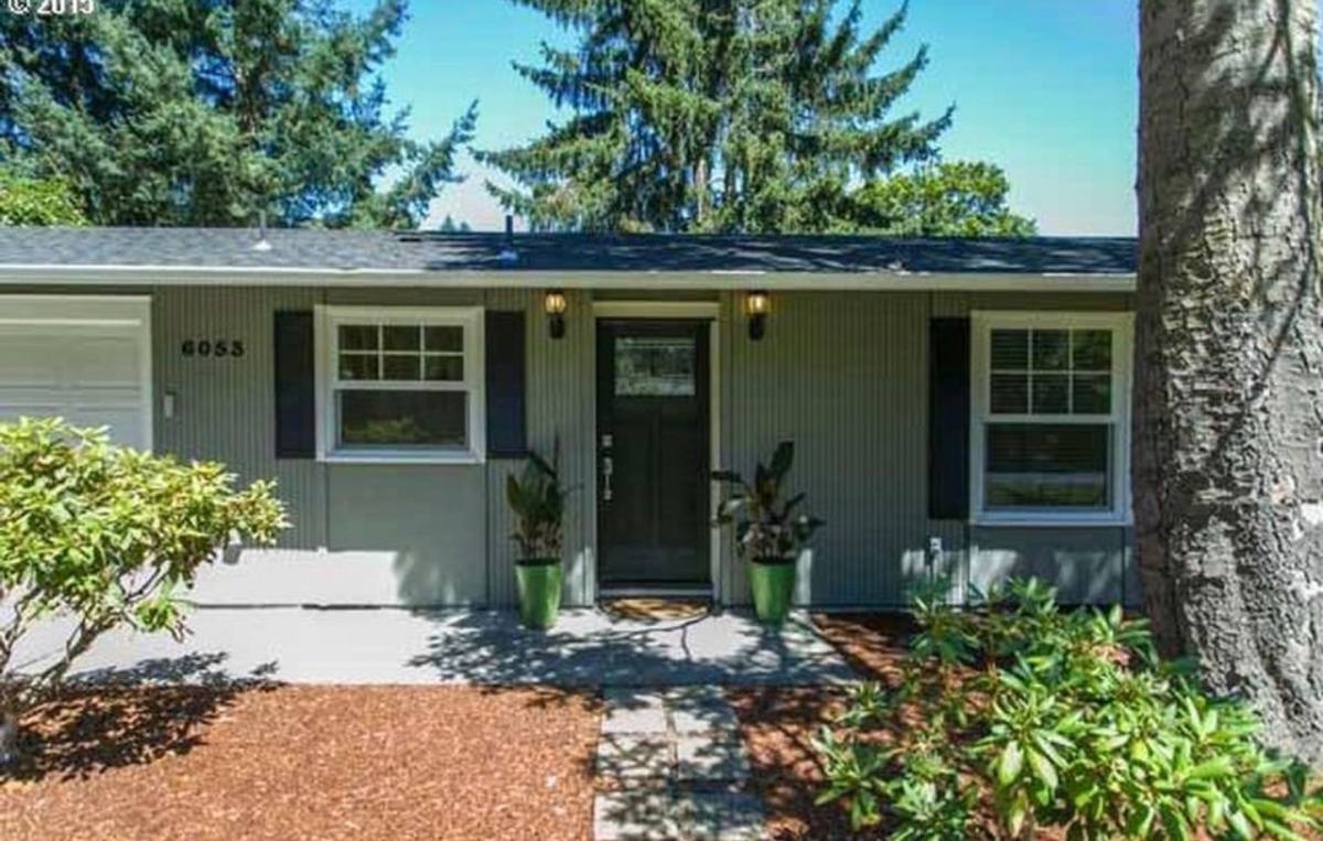 House for rent at 6053 Fernbrook St, Lake Oswego, OR 97035