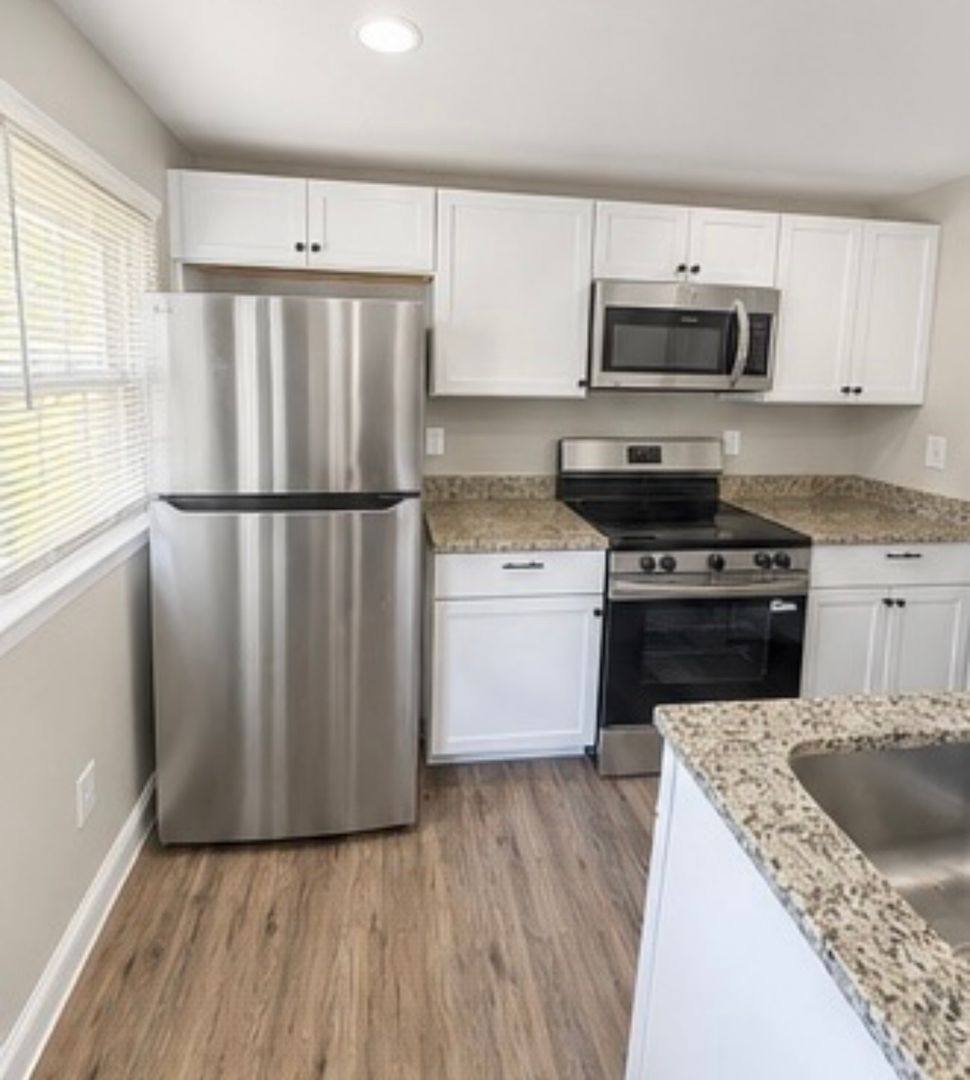 Apartment for rent at 111 Main St, Kingston, NH 03848