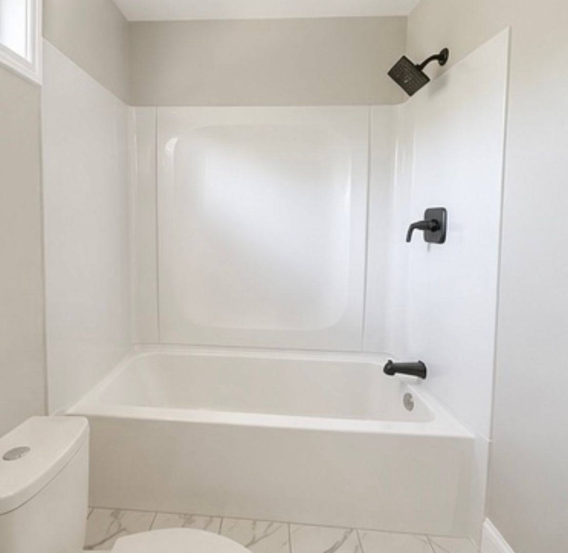 Apartment for rent at 111 Main St, Kingston, NH 03848
