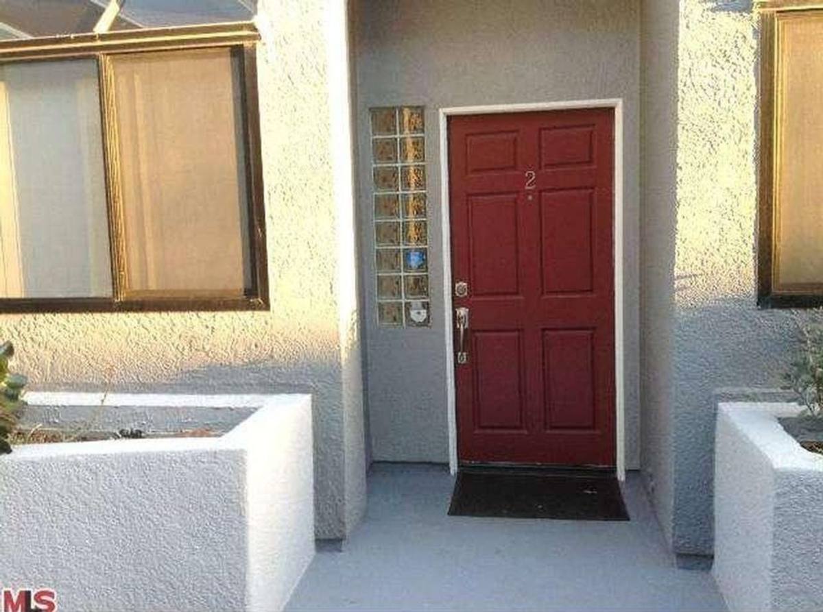 Townhouse for rent at 1436 20th St, Santa Monica, CA 90404