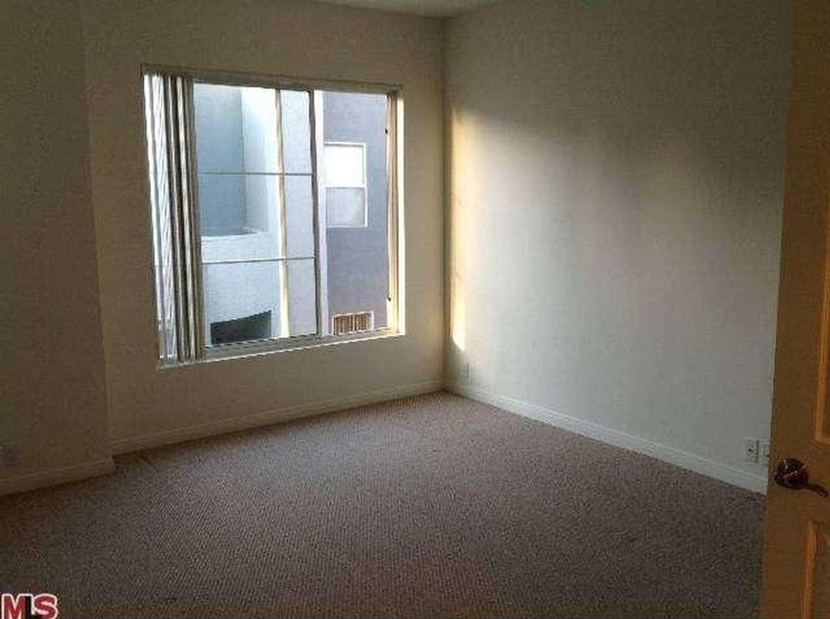 Townhouse for rent at 1436 20th St, Santa Monica, CA 90404