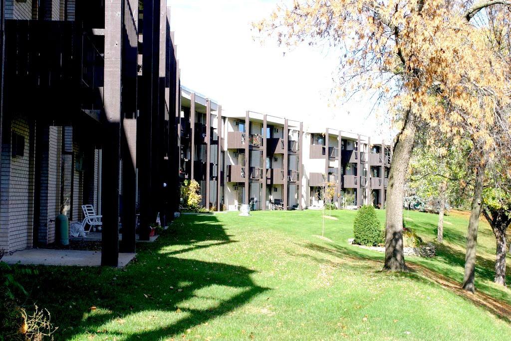 Apartment for rent at 9300 Old Cedar Ave, Minneapolis, MN 55425