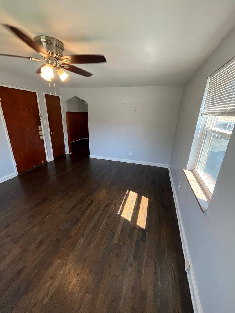 Apartment for rent at 4326 Oakwood Ave, Cincinnati, OH 45236