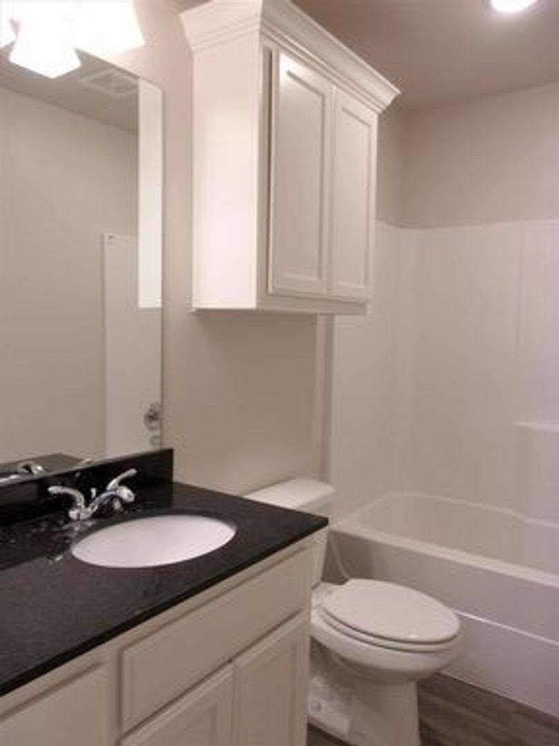 Townhouse for rent at 11227 Howard Dr, Oklahoma City, OK 73114