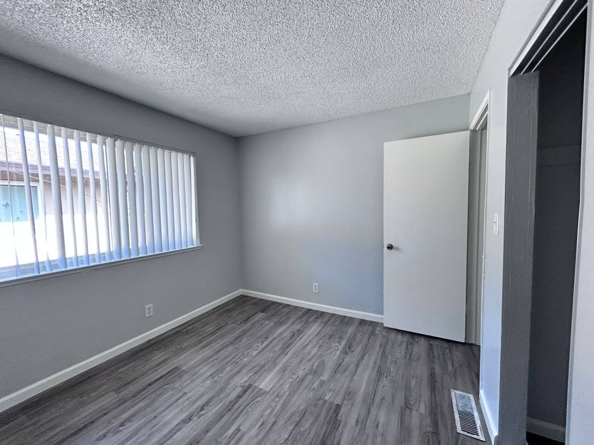 Apartment for rent at 2915 Norcade Circle, Sacramento, CA 95826
