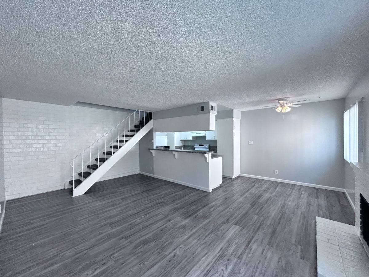 Apartment for rent at 2915 Norcade Circle, Sacramento, CA 95826