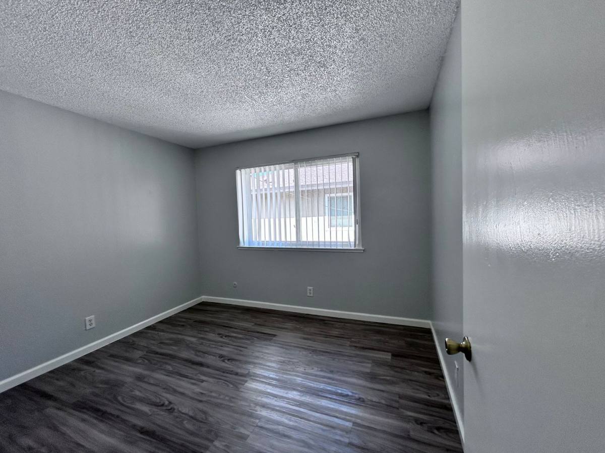 Apartment for rent at 2915 Norcade Circle, Sacramento, CA 95826