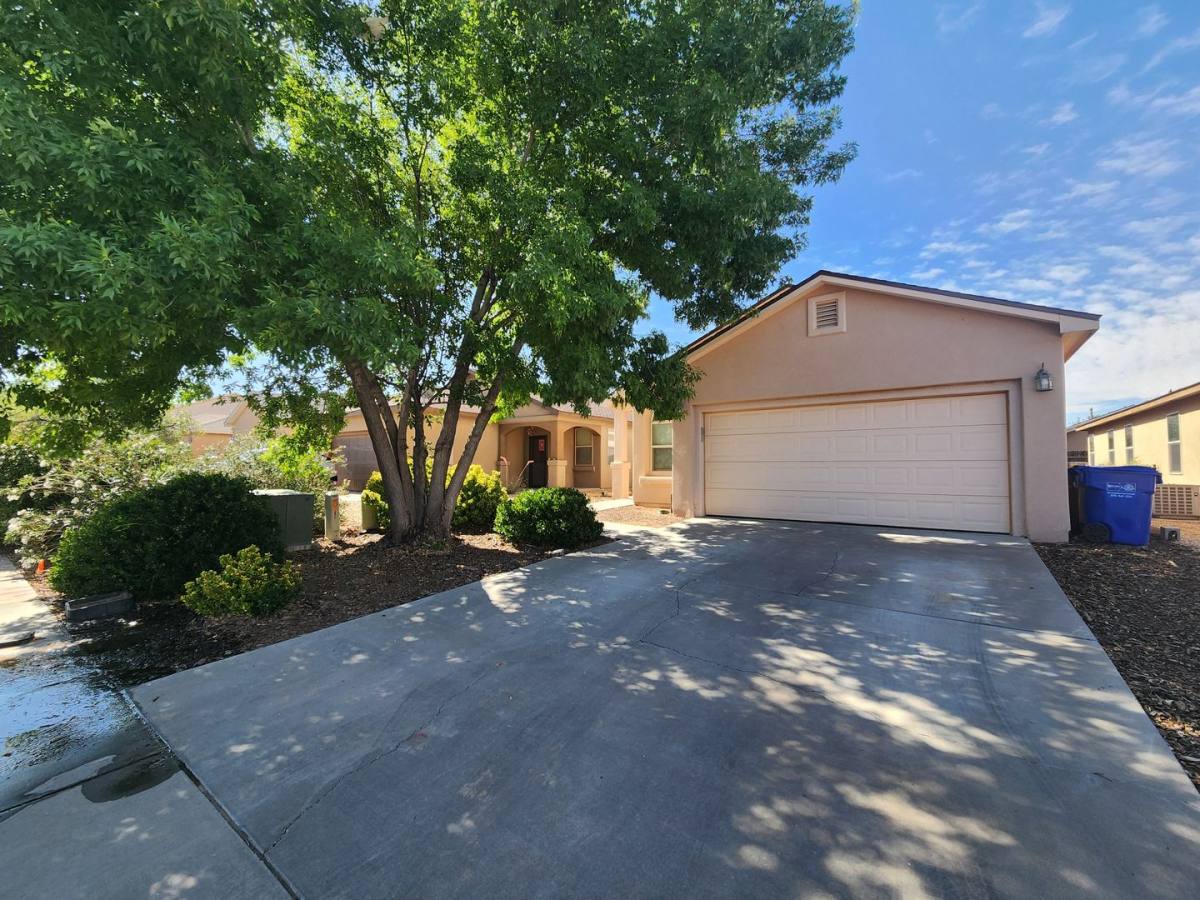 House for rent at 4942 Sherwood, Las Cruces, NM 88012