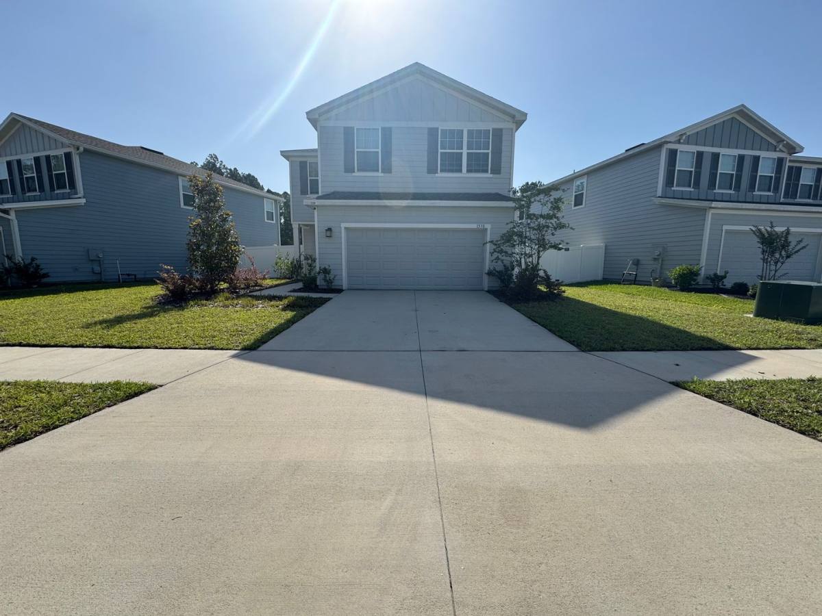 House for rent at 1530 Tan Tara Trail, Jacksonville, FL 32221