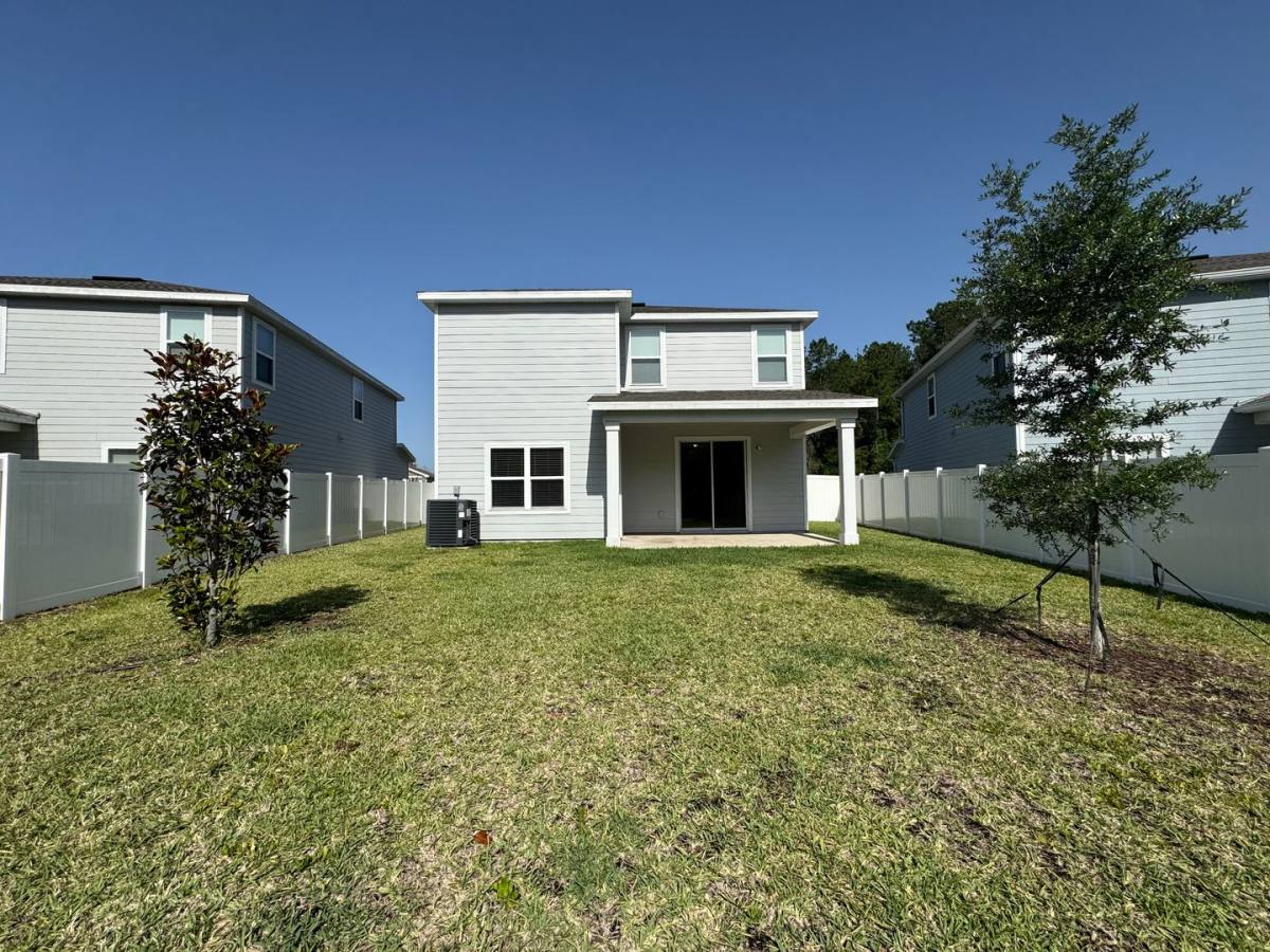House for rent at 1530 Tan Tara Trail, Jacksonville, FL 32221