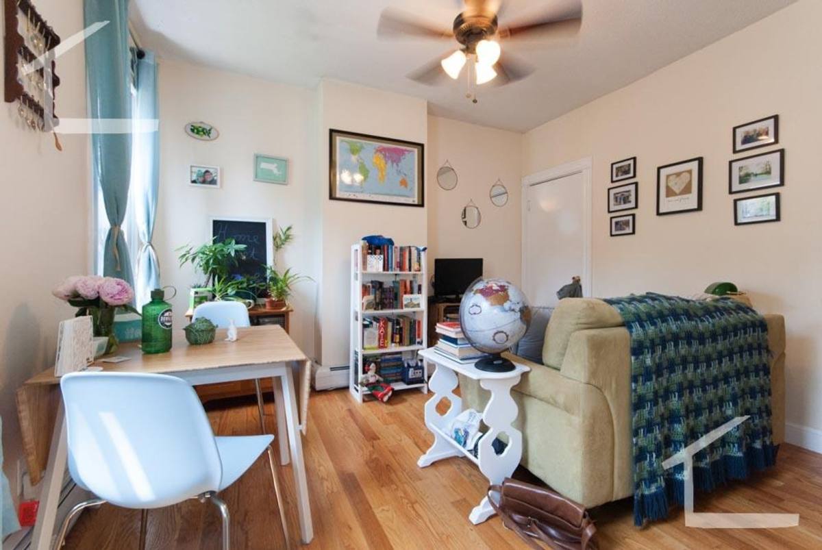 Apartment for rent at 49 Cameron St #3, Brookline, MA 02445