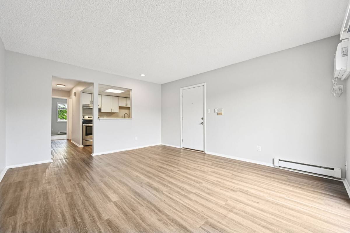 Apartment for rent at 800-834 Victoria Dr, Montgomery, IL 60538