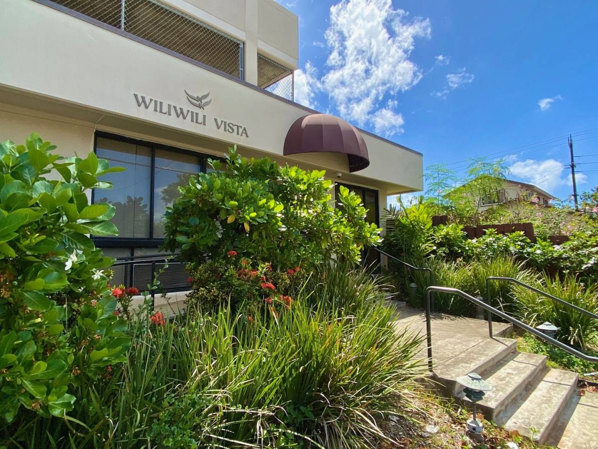 Apartment for rent at 747 Wiliwili St #804, Honolulu, HI 96826