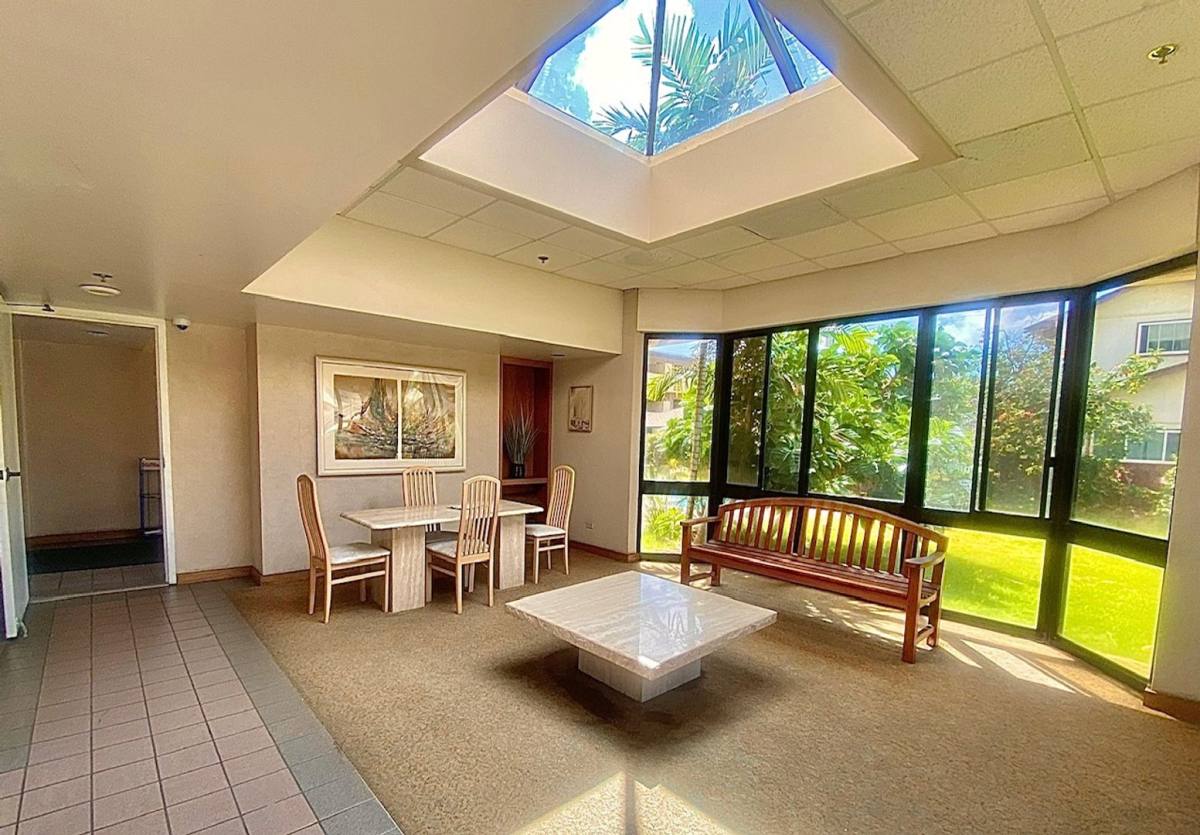 Apartment for rent at 747 Wiliwili St #804, Honolulu, HI 96826