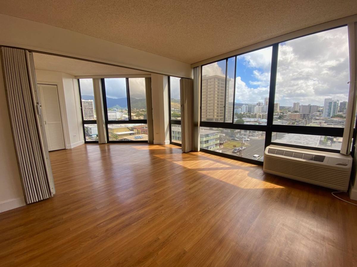 Apartment for rent at 747 Wiliwili St #804, Honolulu, HI 96826