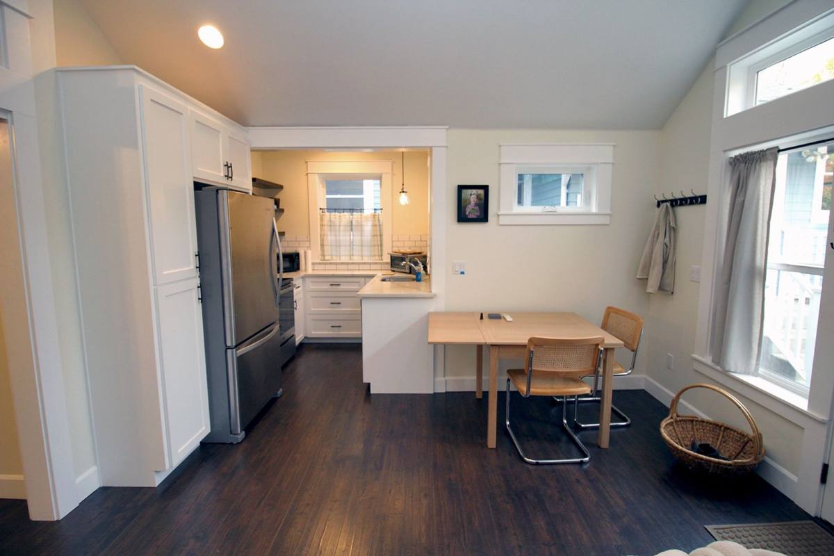 Townhouse for rent at 816 NE Imperial Ave, Portland, OR 97232