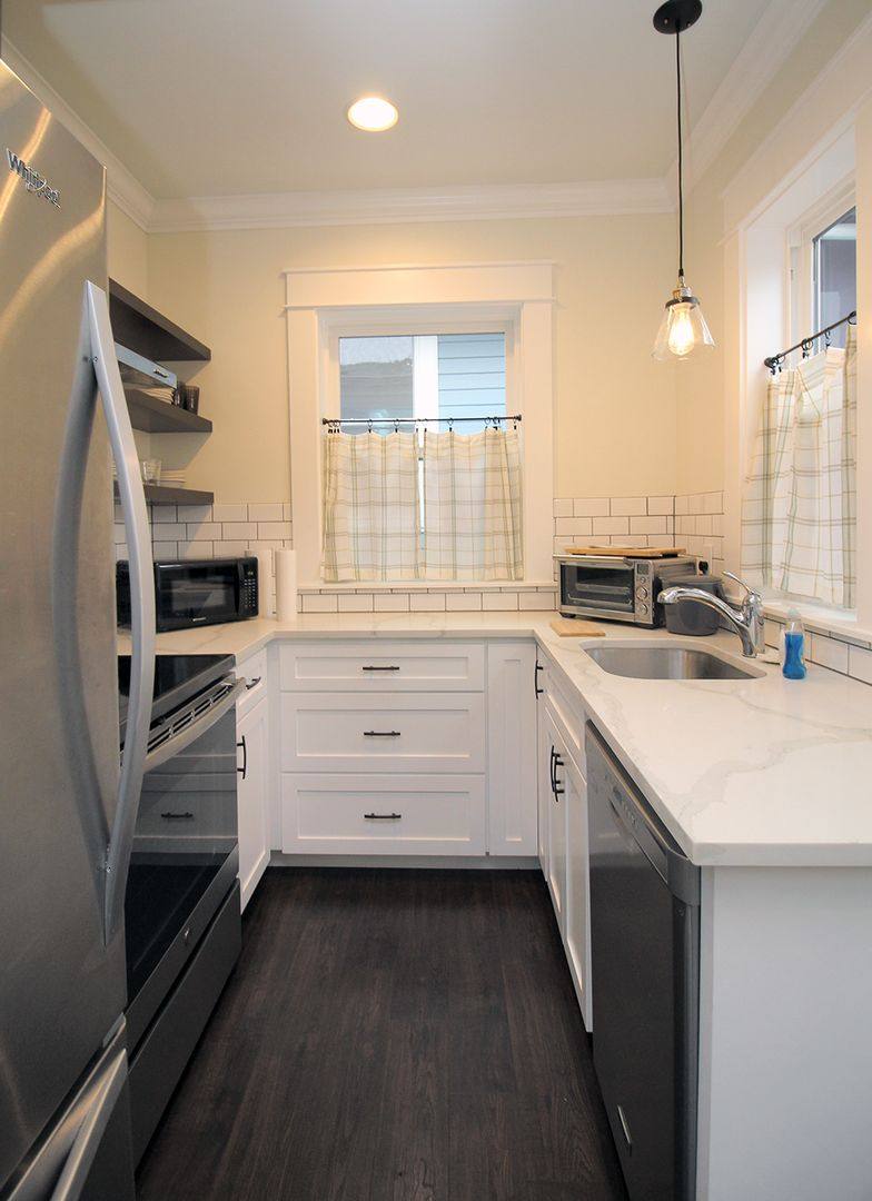 Townhouse for rent at 816 NE Imperial Ave, Portland, OR 97232