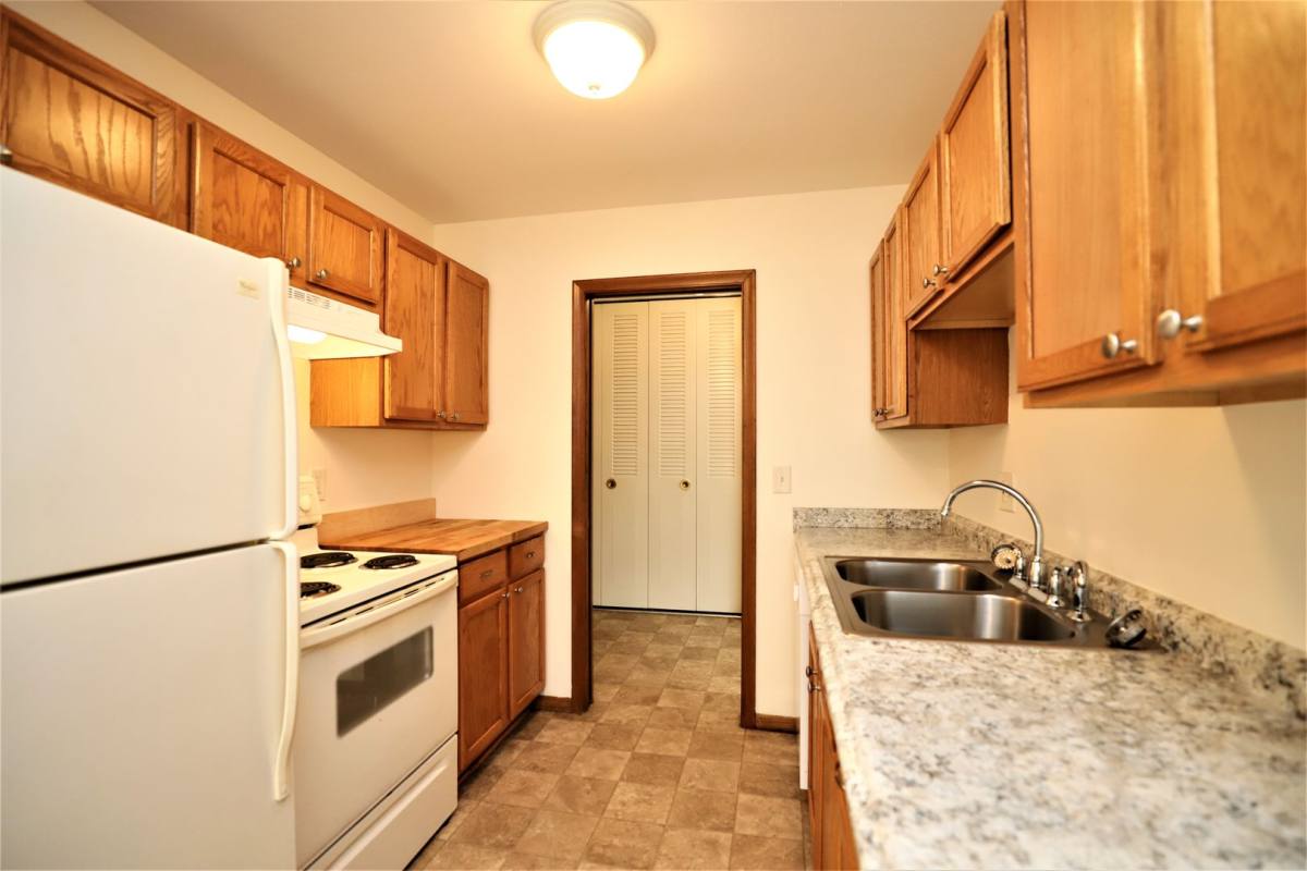 Apartment for rent at 4000 Hazelton Rd, Minneapolis, MN 55435