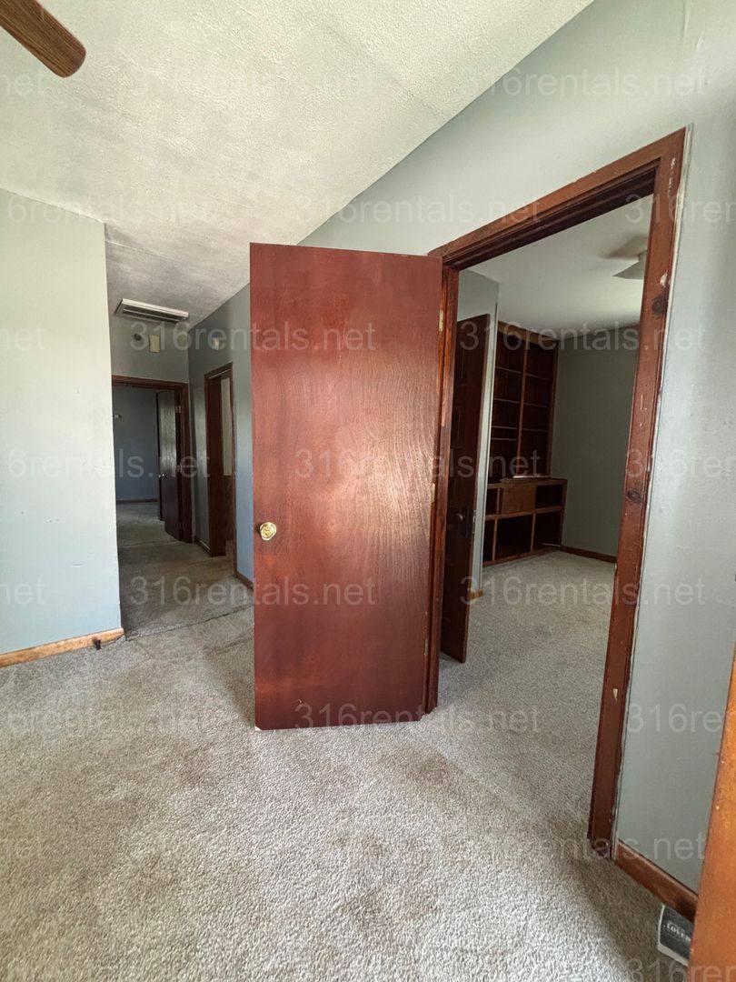 House for rent at 919 W Carr, El Dorado, KS 67042