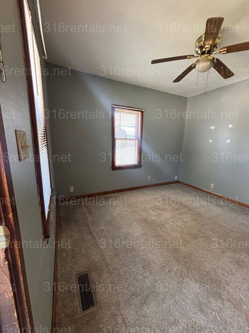 House for rent at 919 W Carr, El Dorado, KS 67042