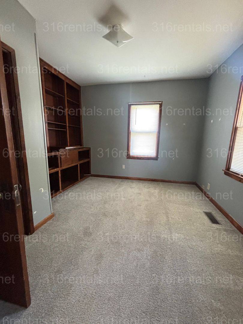 House for rent at 919 W Carr, El Dorado, KS 67042