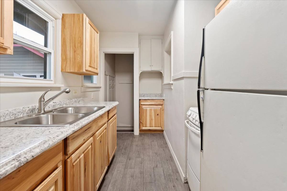Apartment for rent at 220 15th Ave S, Nampa, ID 83651