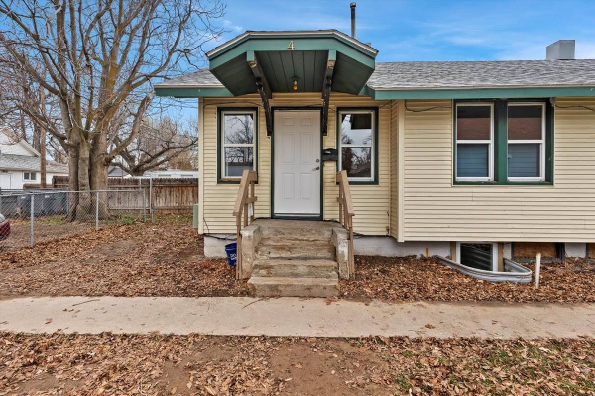 Apartment for rent at 220 15th Ave S, Nampa, ID 83651