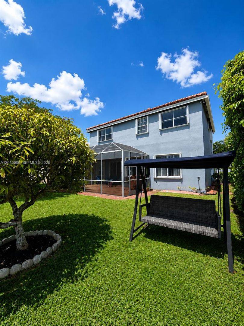 House for rent at 963 Falling Water Rd, Fort Lauderdale, FL 33326