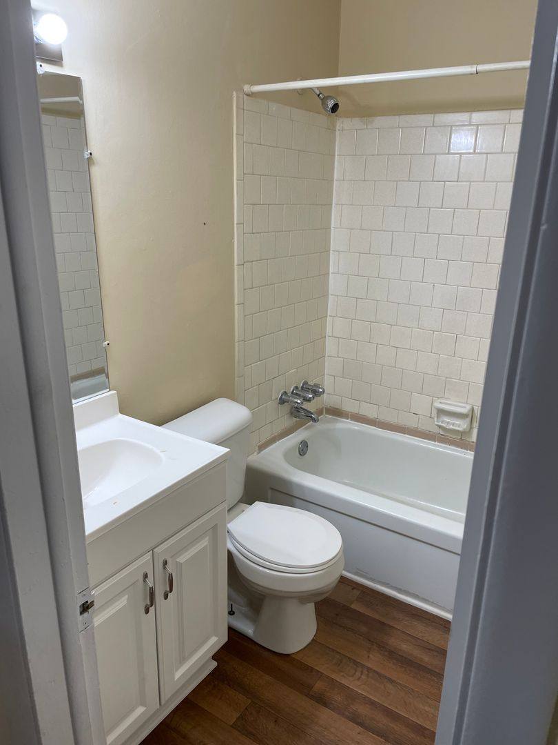 Townhouse for rent at 1007 W Nine Mile Rd, Henrico, VA 23075