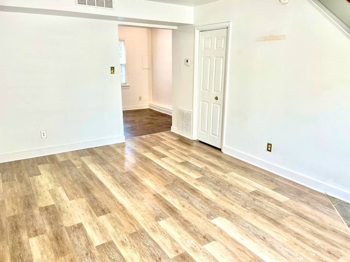 Townhouse for rent at 1007 W Nine Mile Rd, Henrico, VA 23075