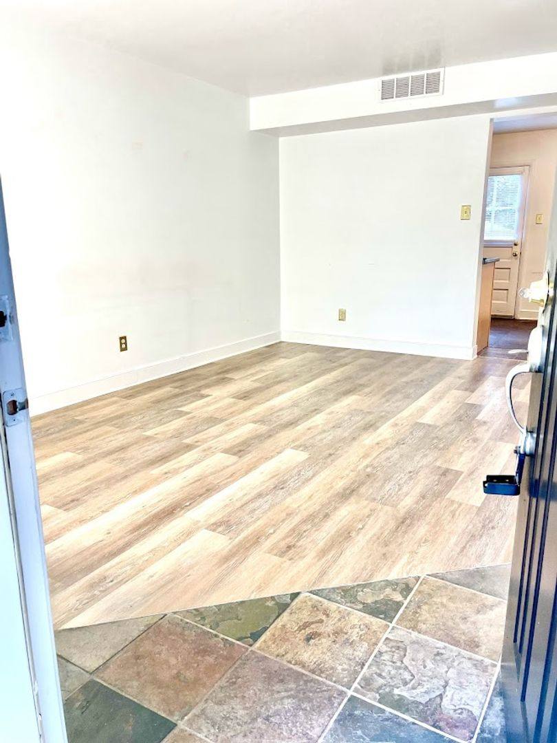 Townhouse for rent at 1007 W Nine Mile Rd, Henrico, VA 23075