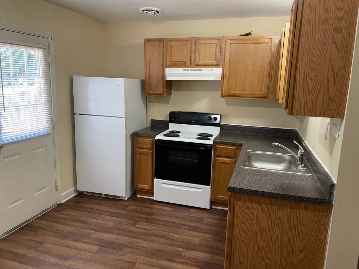 Townhouse for rent at 1007 W Nine Mile Rd, Henrico, VA 23075