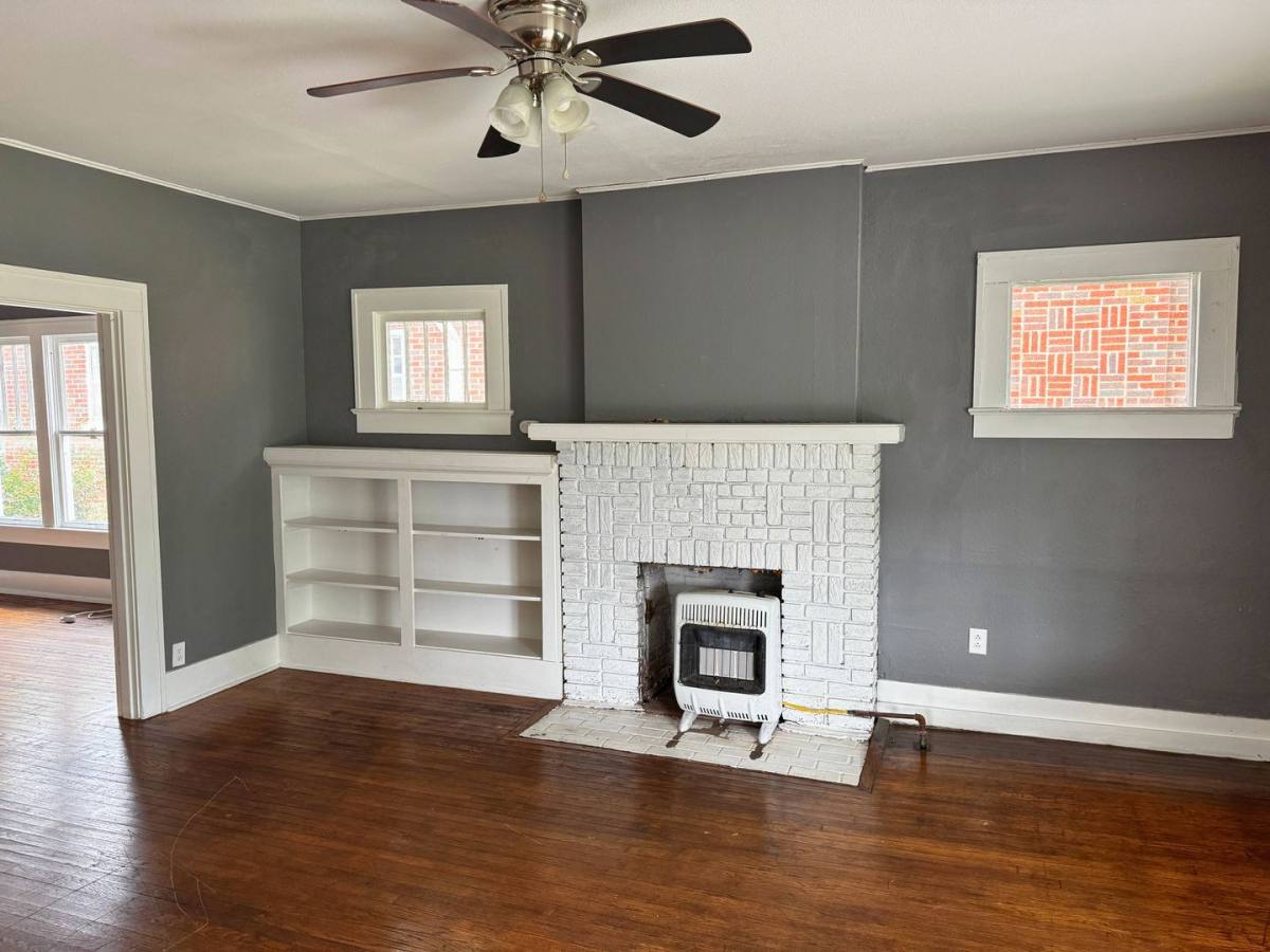 House for rent at 1705 Pearl Ave, Wichita Falls, TX 76301