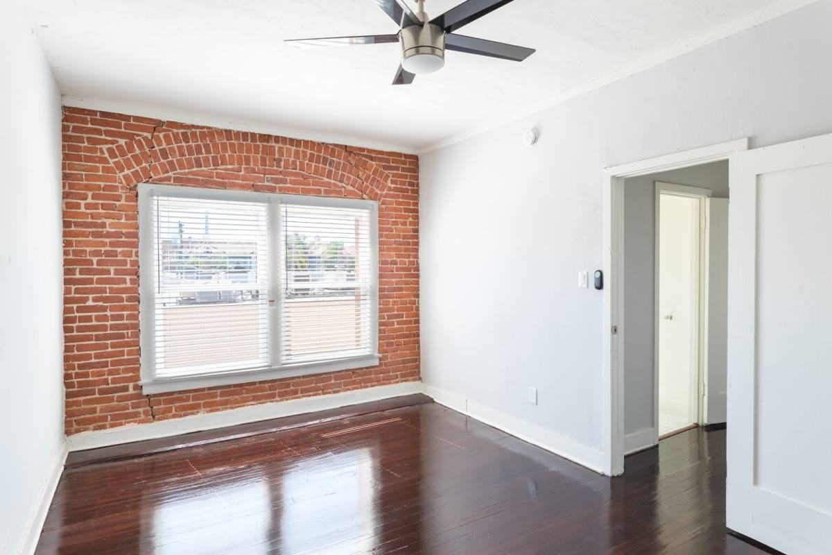 Apartment for rent at 1825 N Cahuenga Blvd, Los Angeles, CA 90028