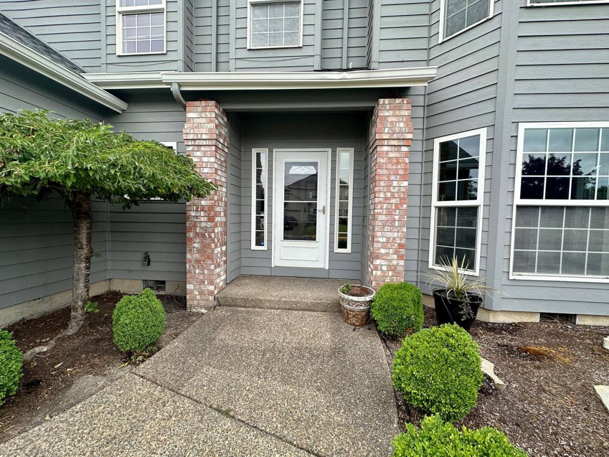 House for rent at 483 Yellowstone Dr S, Monmouth, OR 97361