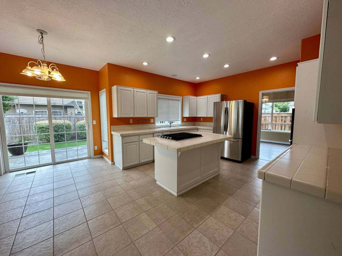 House for rent at 483 Yellowstone Dr S, Monmouth, OR 97361