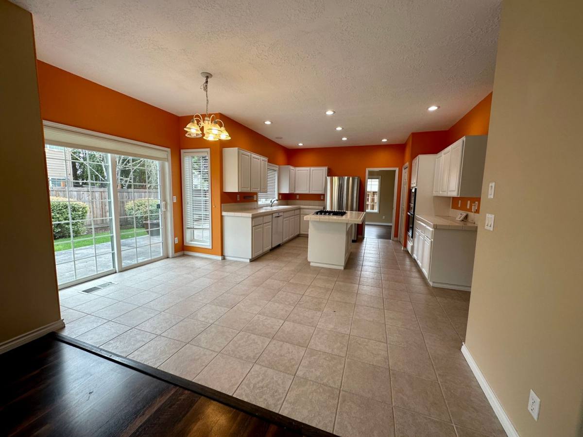 House for rent at 483 Yellowstone Dr S, Monmouth, OR 97361