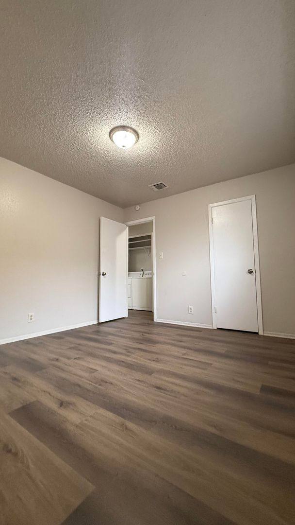 Townhouse for rent at 8416 Dixon Ridge, San Antonio, TX 78239
