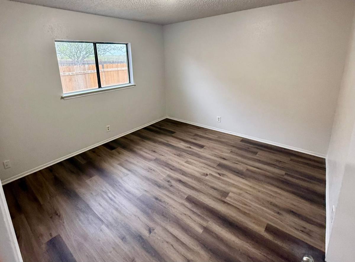 Townhouse for rent at 8416 Dixon Ridge, San Antonio, TX 78239