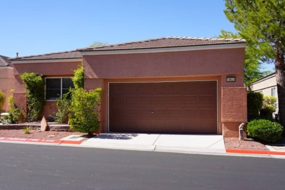 House for rent at 10628 Whitebrush Ave, Las Vegas, NV 89144