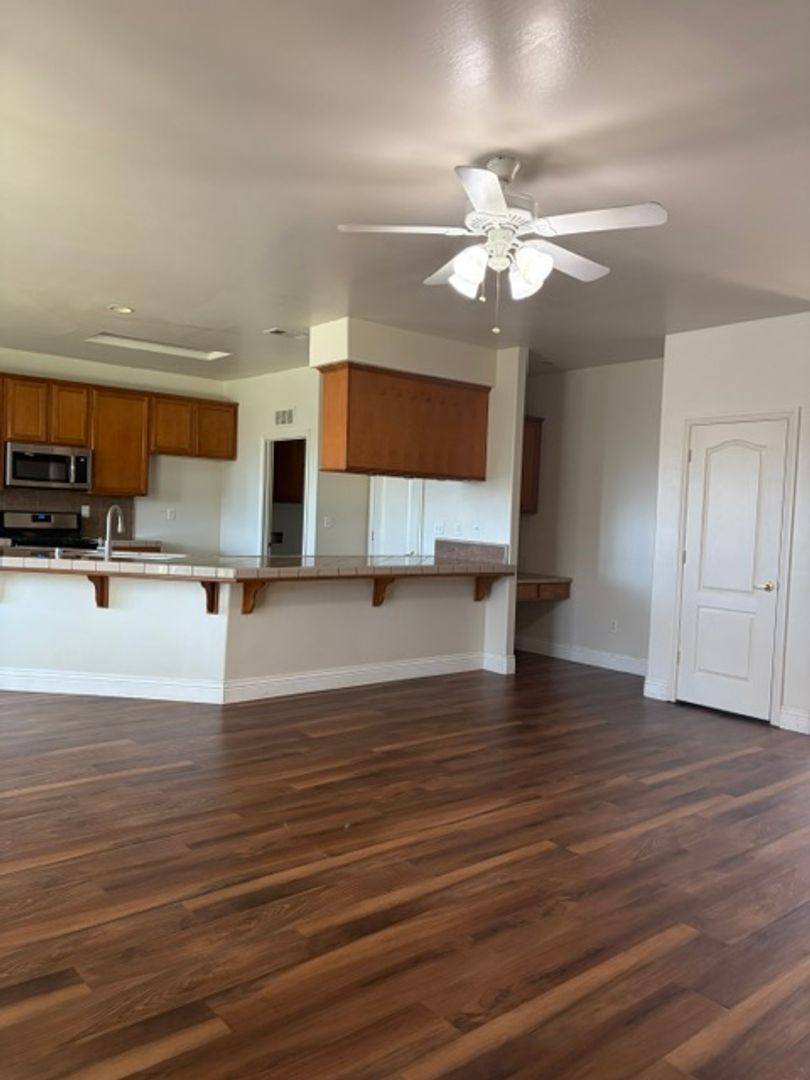 House for rent at 11019 Lewelling St, Bakersfield, CA 93312